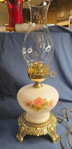 Vintage hurricane lamp - vintage,