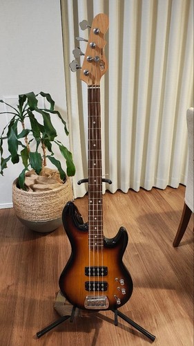 2000 tribute series - g&l,