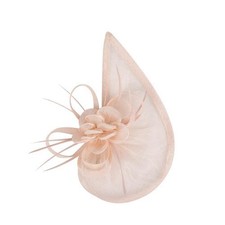 Elegant Teardrop Fascinator