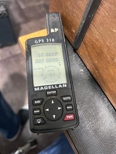 Magellan GPS 310 vintage satellite navigation GPS handheld