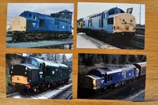 12 colour photos (6" x 4")