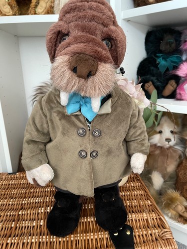 Charlie bears walrus - bears,