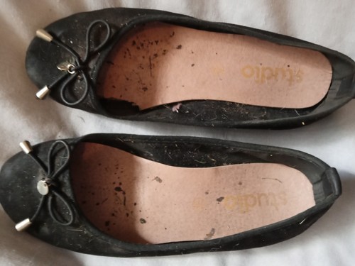 Used ladies flat dolly - used, shoes