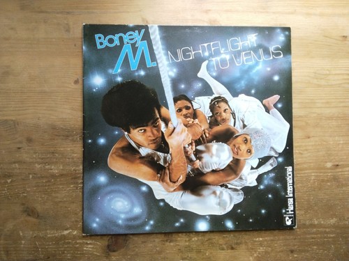 Boney night flight - flight, to