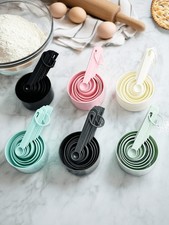 10-Piece Measuring Cups &