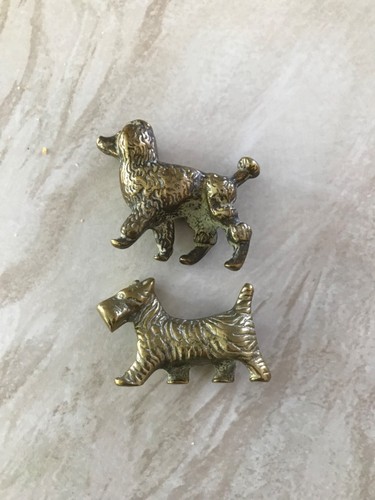 Small brass dog ornaments - small,