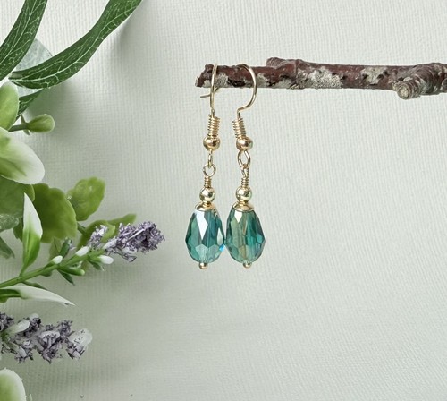 Turquoise blue faceted - turquoise,
