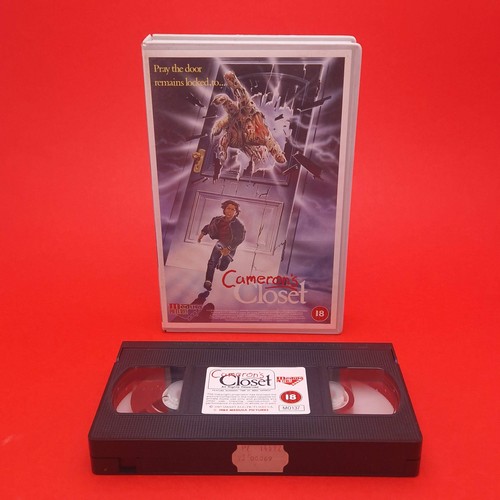 Vhs video camerons closet - video, ☆