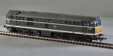 Hornby R3917 Class 31 in BR Green white stripe ‘D5627’ - excellent