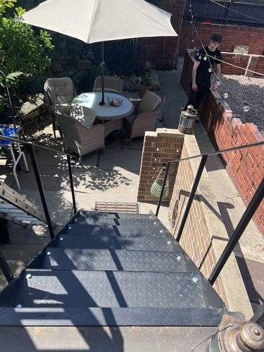 Steel straight stair unit - straight,