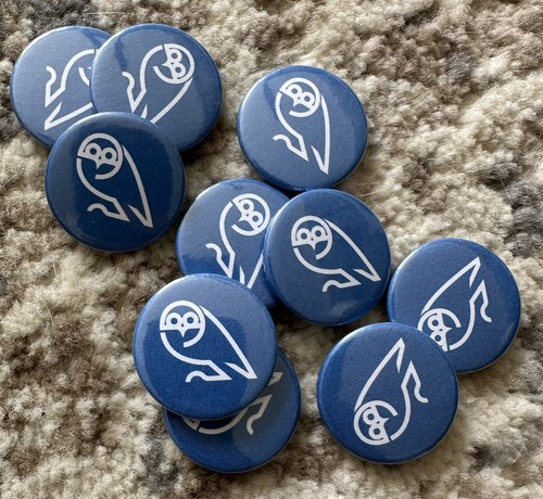 Retro owl 25mm button pin - owl,