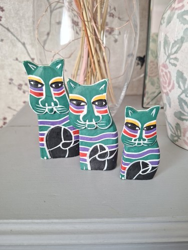 Vintage laurel burch style - laurel,