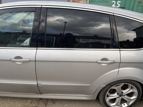 2008 ford max left - max, rear