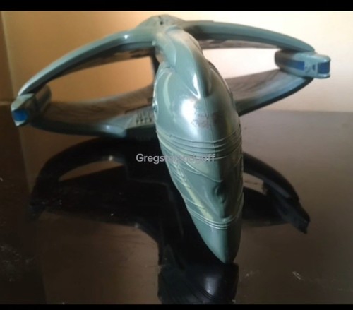 Romulan warbird star trek tng - romulan,