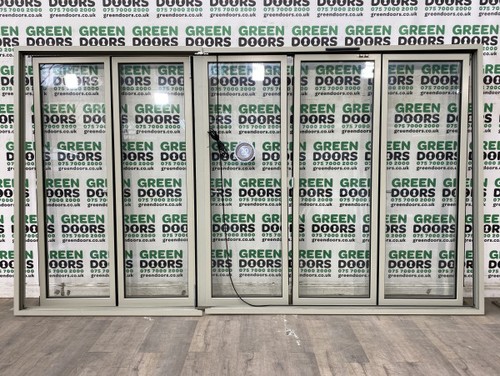 Aluminium corner bifolds - corner,