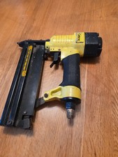 Cosmo air nailer/stapler