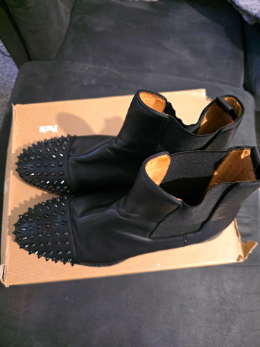 Christian louboutin black - christian,