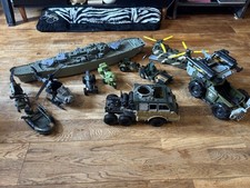 Large job lot bundle of army