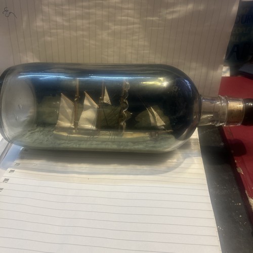 Vintage ship bottle - in,