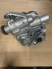 Engine Oil Pump Fit 06H115105 Audi A4 A5 A6 Quattro Q5 TT 1.8 2.0 TFSI DOHC CDHB