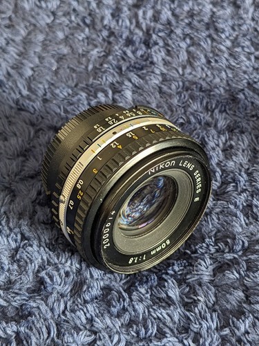 Nikon series 50mm - series, f/1.8