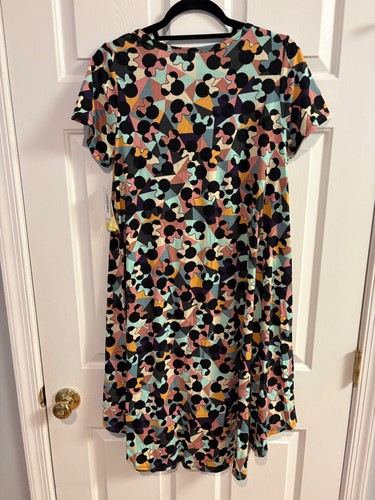 Lularoe nwt carly - nwt,
