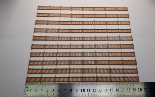 Gauge fences pieces scale - n, 10