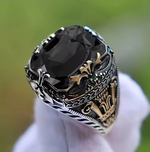 Mens onyx ring - , ornate