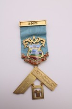 Silver masonic enamel jewel