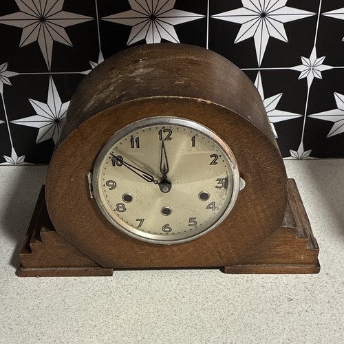 Vintage wooden mantel clock - wooden,