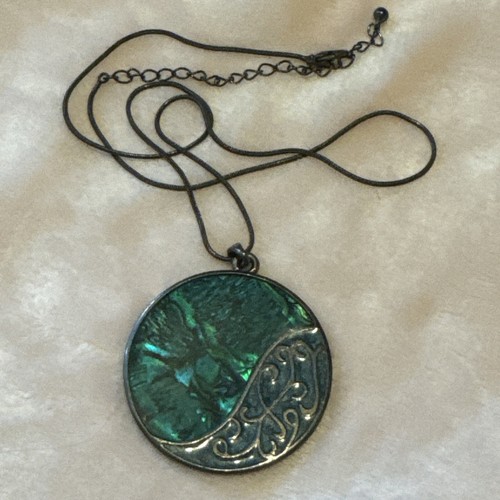 Circle disk pendant with - circle,