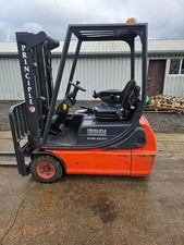 Linde E16C Electric Forklift