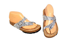 Moshulu abstract print leather