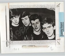 ICONIC Rock Band THE BEATLES