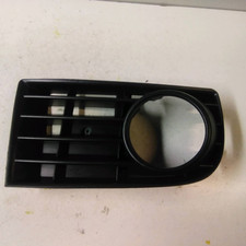 right fog light trim