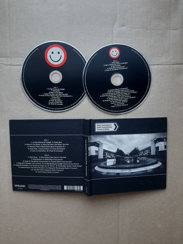 Noel gallagher high flying - gallagher's,