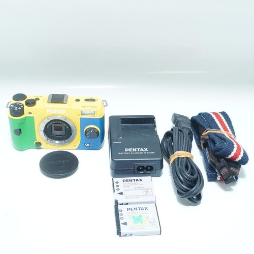 Pentax q10 mirrorless - pentax,