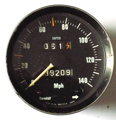 Jaguar xj6 smiths 140 - xj6,