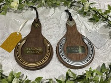 LUXURY RACEHORSE HORSESHOE ON