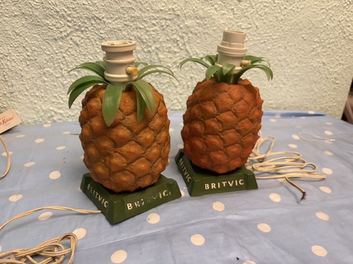 Britvic pineapple lamps pub - x2,