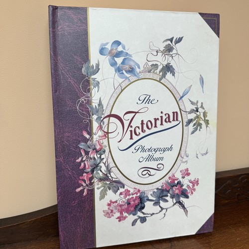 The víctorian photograph - the,