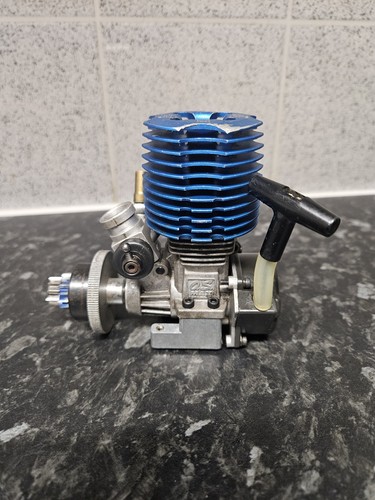 Max cvr nitro - max, engine