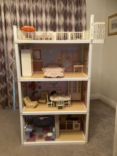Sindy Dolls House 1980s