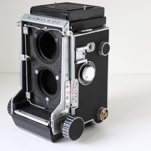 Mamiya tlr film camera - c3,
