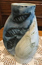 VINTAGE CARN POTTERY VASE