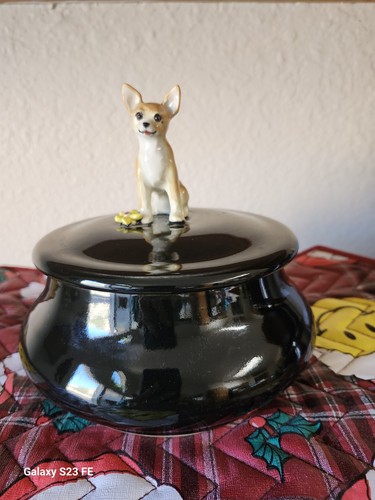 Rare chihuahua dog pottery - chihuahua,