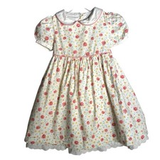 Jillians Closet Floral Puff