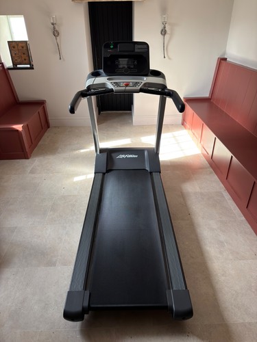 Life fitness treadmill - fitness,