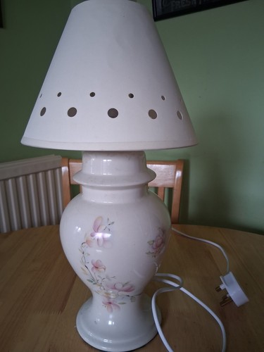 Cream ceramic floral decrotive - cream,