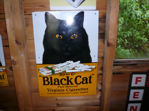 Enamel sign black - black, cat